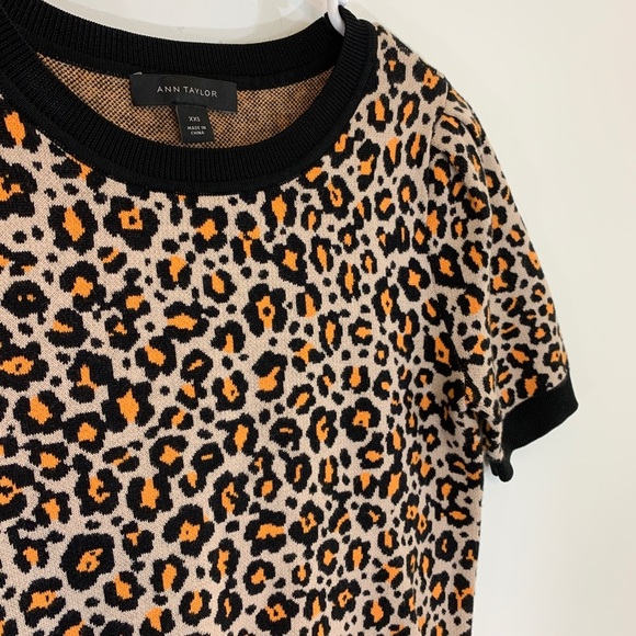 Ann Taylor Leopard Orange Short Sleeve Sweater Top - Picture 1 of 14